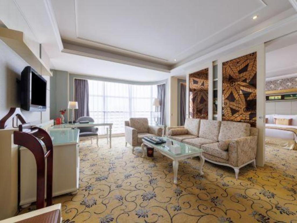 Eurasia International Hotel Dongguan  Exterior foto