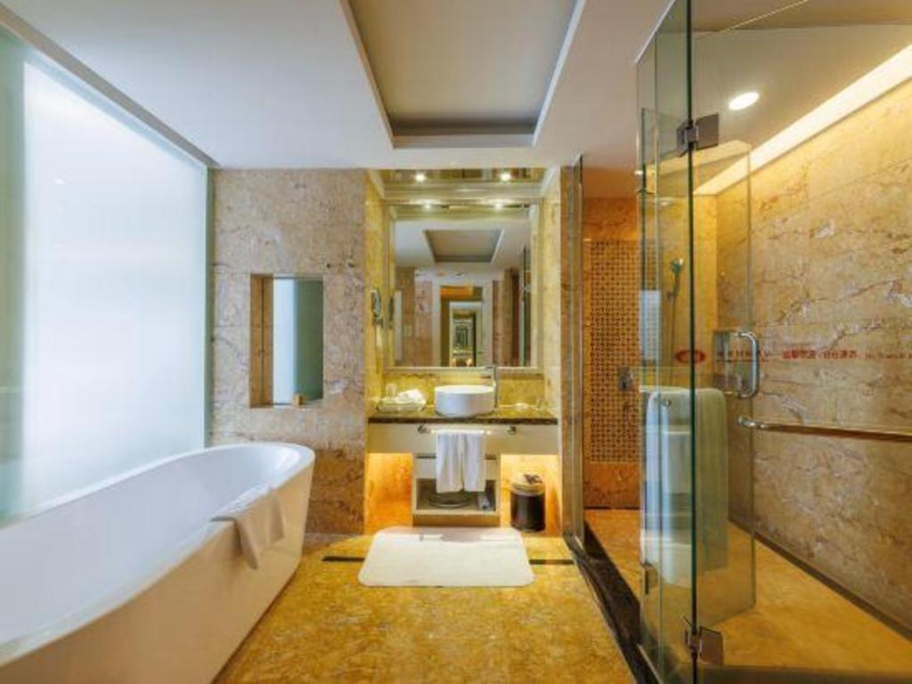 Eurasia International Hotel Dongguan  Exterior foto