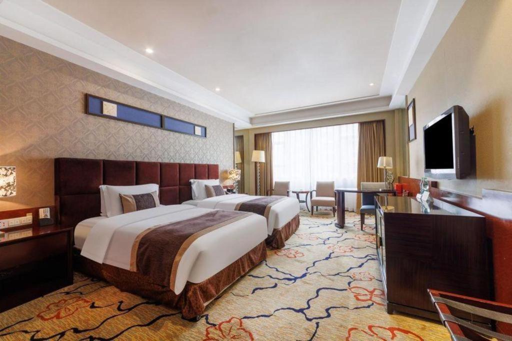 Eurasia International Hotel Dongguan  Exterior foto